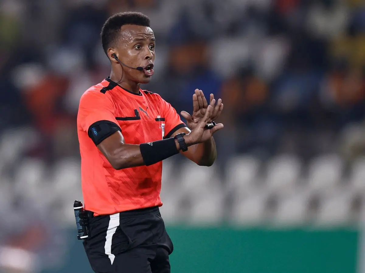 Somali referee Omar Artan 'proud' to officiate Super Cup after World Cup snub Somali referee Omar Artan 'proud' to officiate Super Cup after World Cup snub