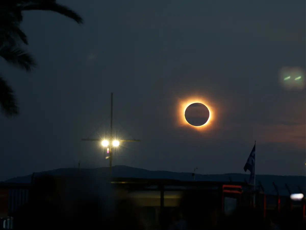 Enchanting videos of total solar eclipse from Spain and Iceland