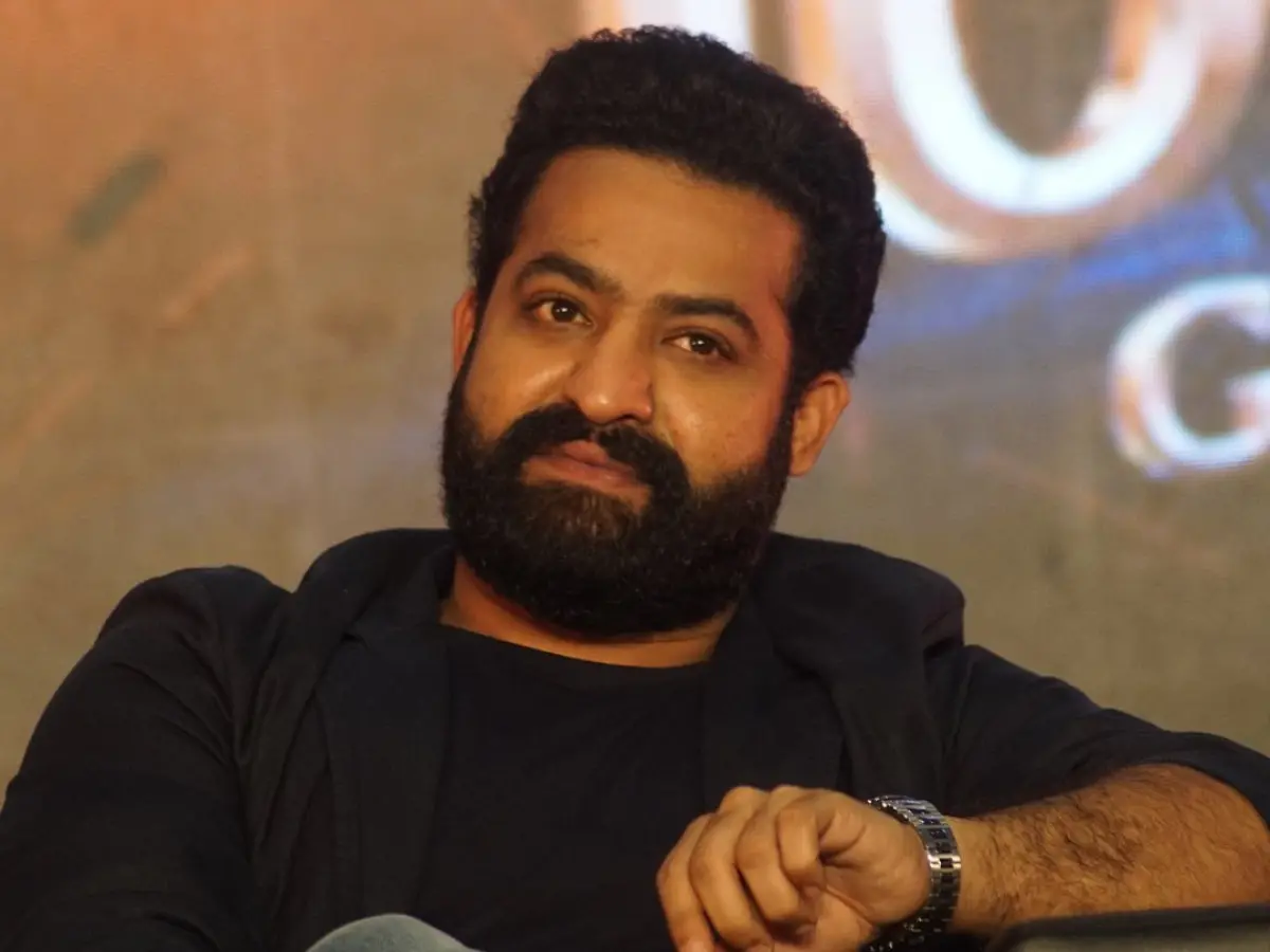 Jr NTR undergoes shoulder surgery, shares health update and thanks fans for their prayers and support Jr NTR undergoes shoulder surgery, shares health update and thanks fans for their prayers and support