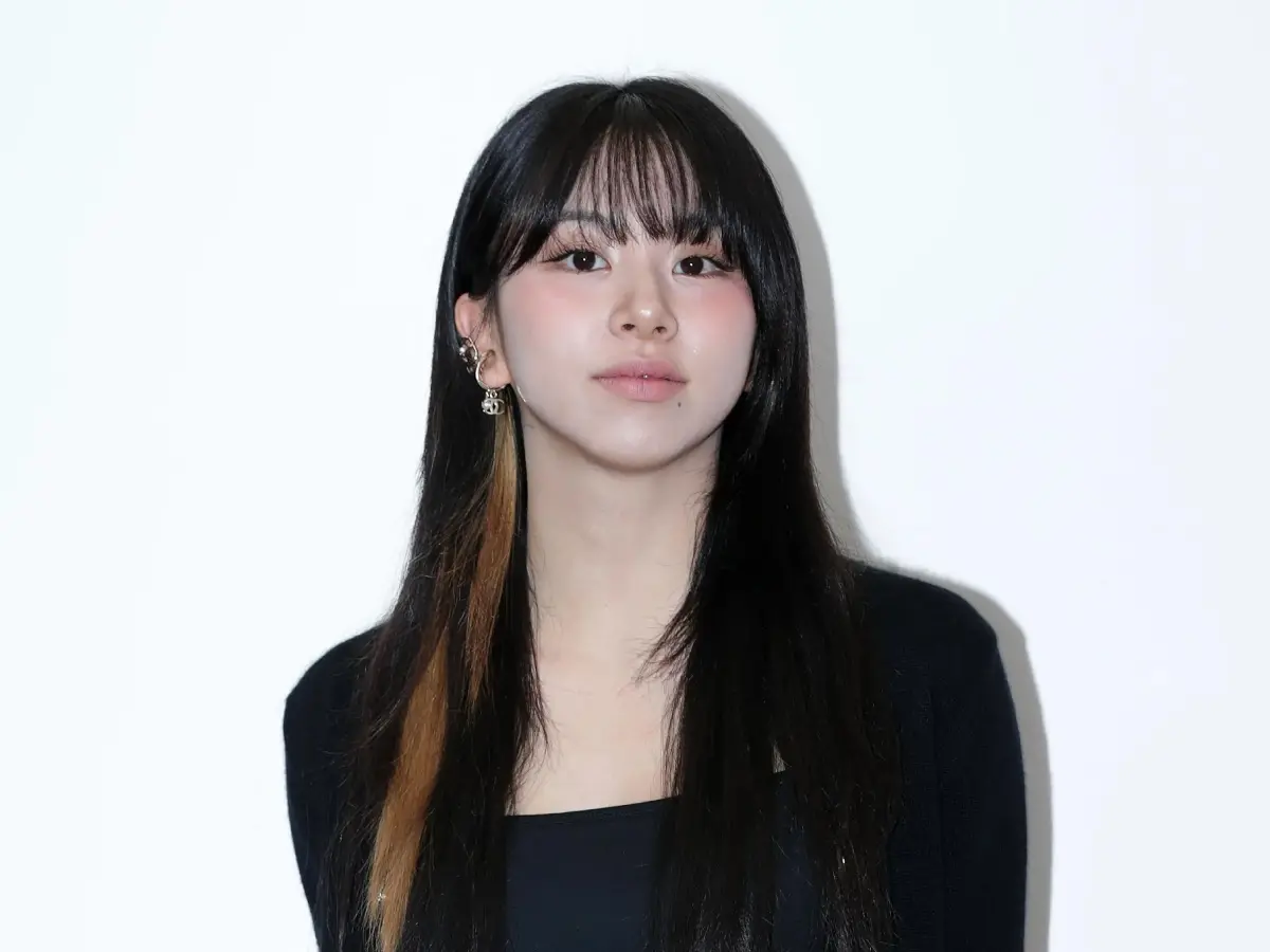 TWICE's Chaeyoung leaves JYP Entertainment, becomes second member to exit after Jeongyeon TWICE's Chaeyoung leaves JYP Entertainment, becomes second member to exit after Jeongyeon