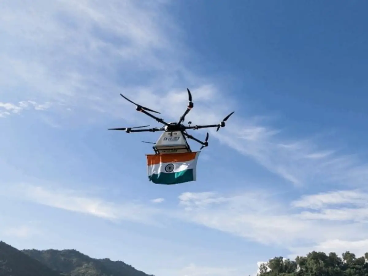 Indian post makes first ever drone delivery of national flag in Himachal Pradesh Indian post makes first ever drone delivery of national flag in Himachal Pradesh