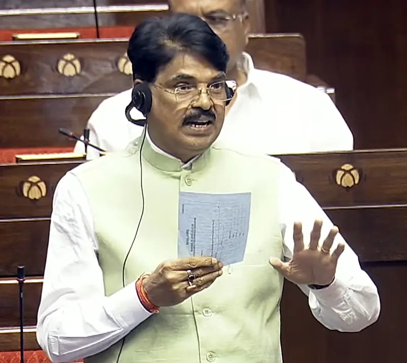 NALSAR row: BCI chairman Mishra apologises after backlash over advocate registration order