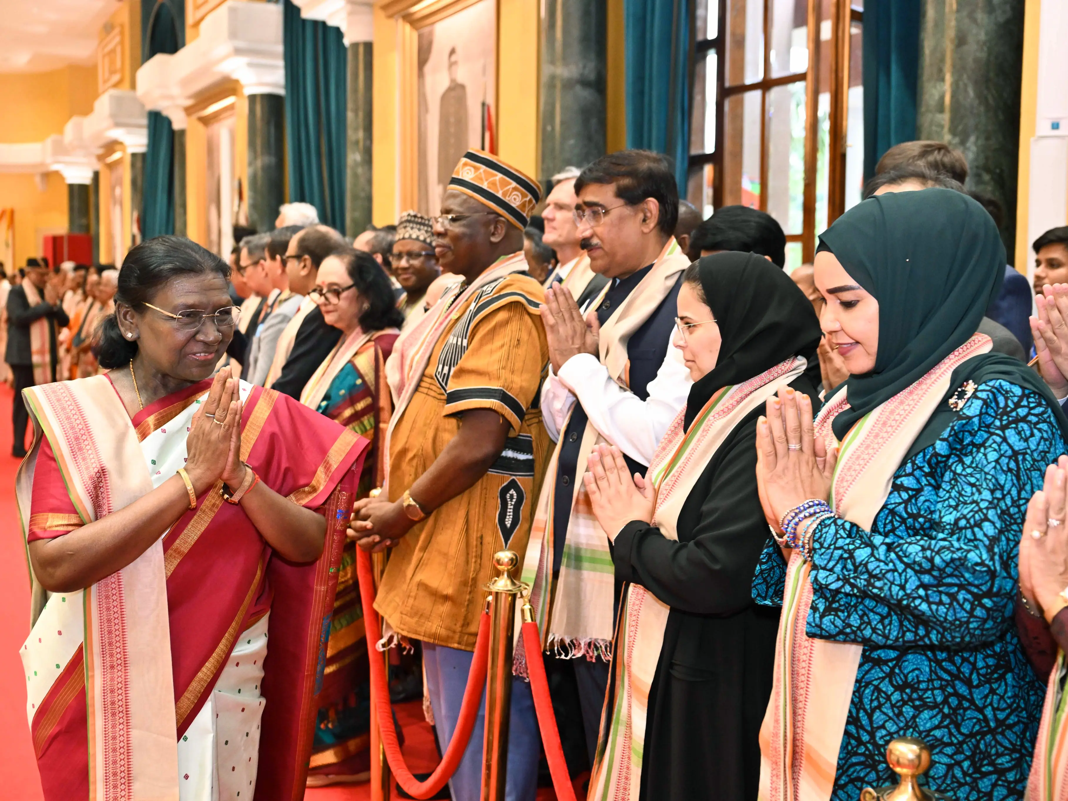 Watch: President Murmu hosts Independence Day 'At Home' reception; PM Modi, US envoy Gor in attendance Watch: President Murmu hosts Independence Day 'At Home' reception; PM Modi, US envoy Gor in attendance