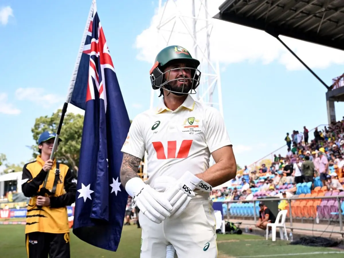 Ponting, Hayden push for changes after 'Darwin disaster' but coach urges patience with ageing squad