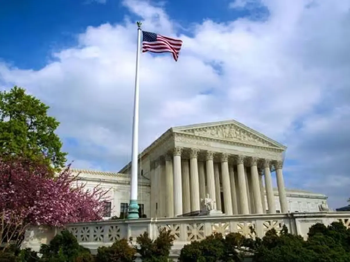 Supreme Court rejects Trump’s renewed appeal to block E. Jean Carroll award Supreme Court rejects Trump’s renewed appeal to block E. Jean Carroll award