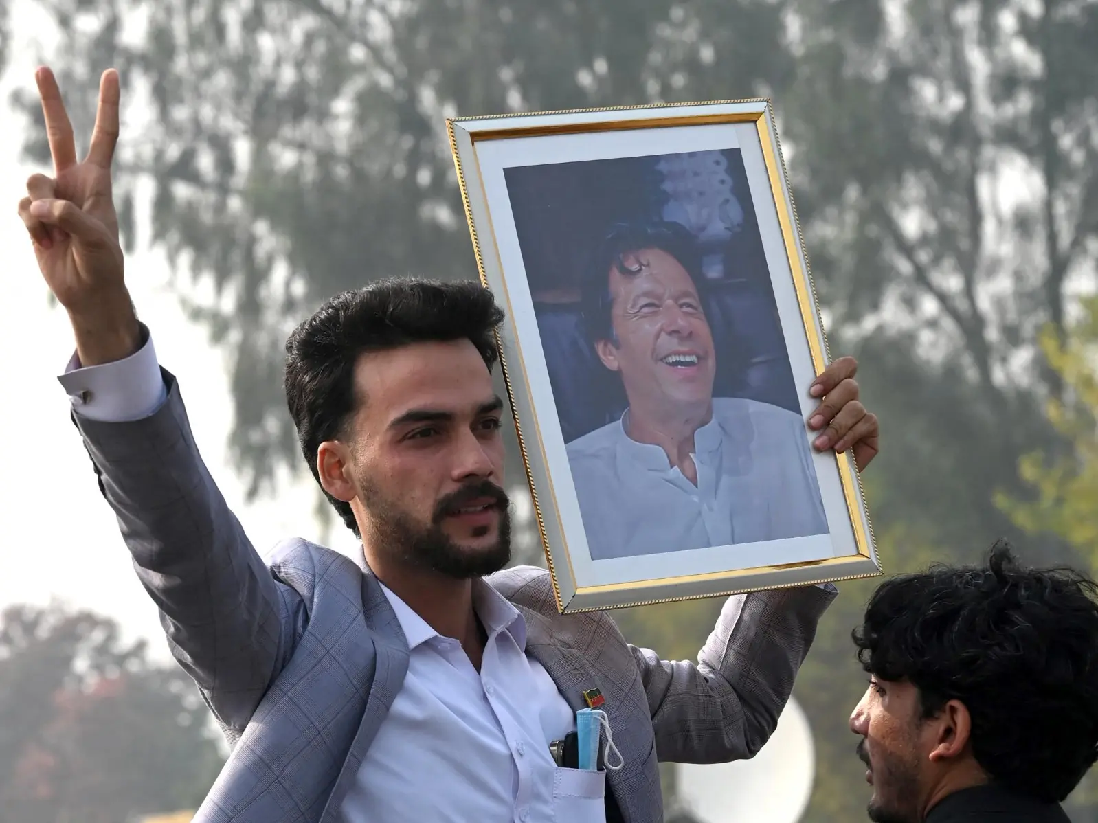 Pakistan SC orders Imran Khan's transfer from jail to hospital, curbs media amid 'death' rumours | Gravitas Pakistan SC orders Imran Khan's transfer from jail to hospital, curbs media amid 'death' rumours | Gravitas
