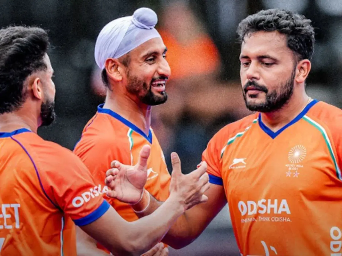 India outclass Pakistan 5-3 to qualify for second round at FIH World Cup India outclass Pakistan 5-3 to qualify for second round at FIH World Cup