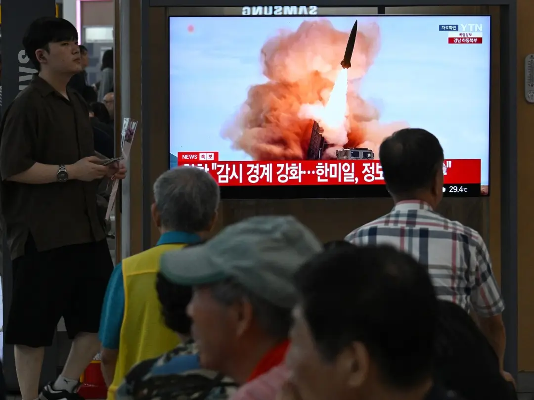 North Korea launches 10 ballistic missiles as US-South Korea drills continue North Korea launches 10 ballistic missiles as US-South Korea drills continue