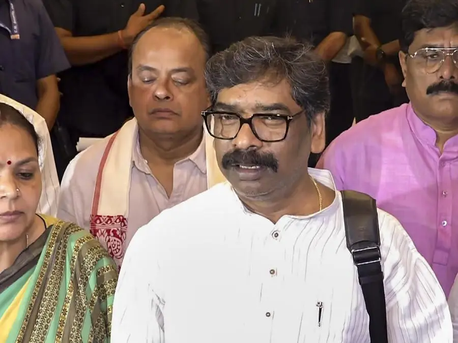 Major setback for Hemant Soren government as High Court puts hold on JPSC, JSSC exam cancellation Major setback for Hemant Soren government as High Court puts hold on JPSC, JSSC exam cancellation