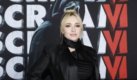 Hayden Panettiere was somebody fighting to stay sober, reveals director