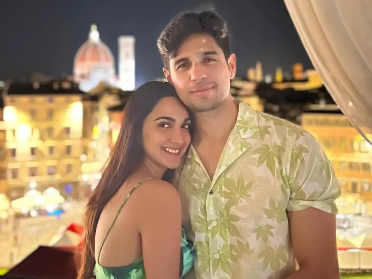 Sidharth Malhotra and Kiara Advani set to launch their production house: Reports Sidharth Malhotra and Kiara Advani set to launch their production house: Reports