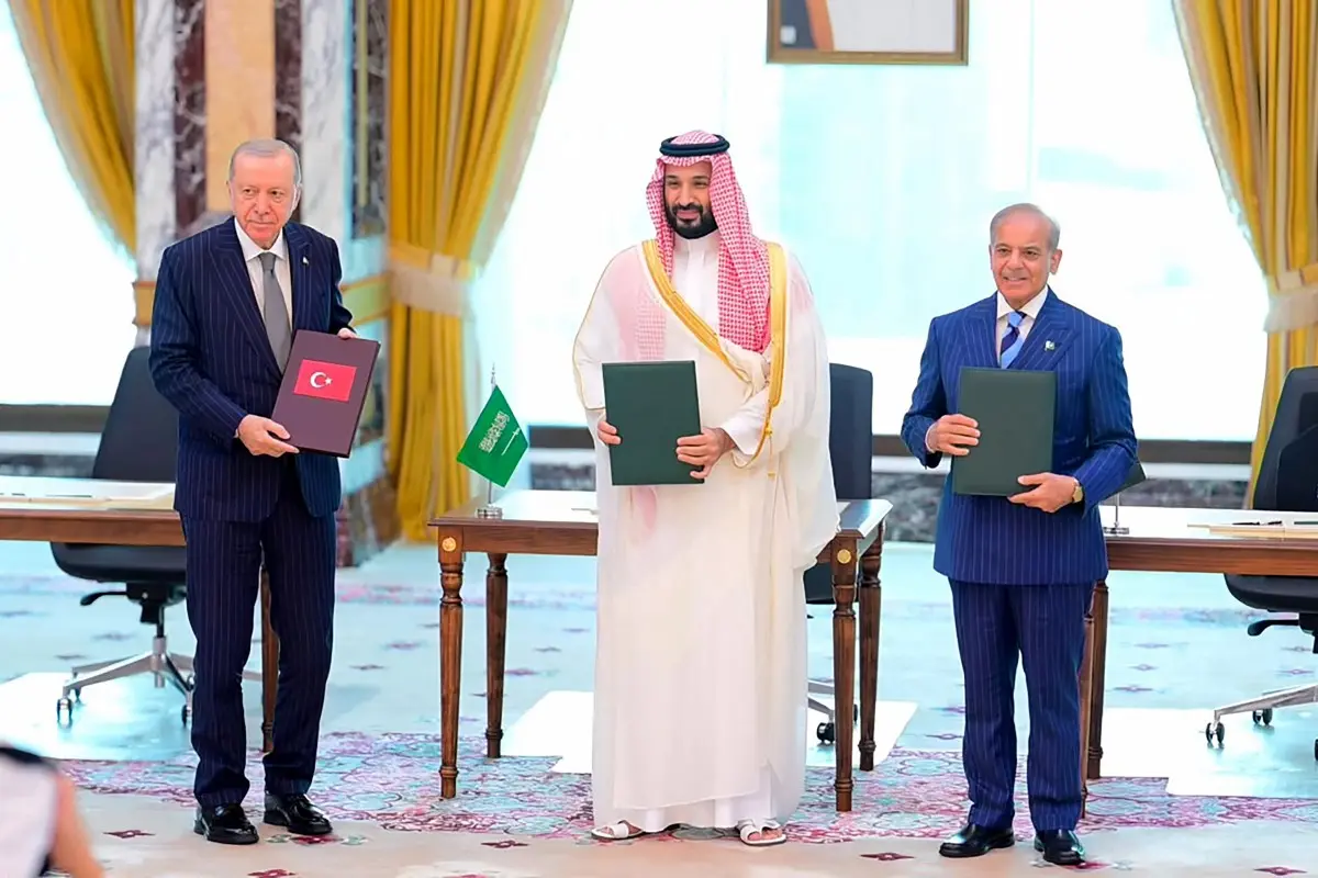 Bangladesh may join Saudi-Pakistan-Turkiye defence pact, citing ‘national interest’