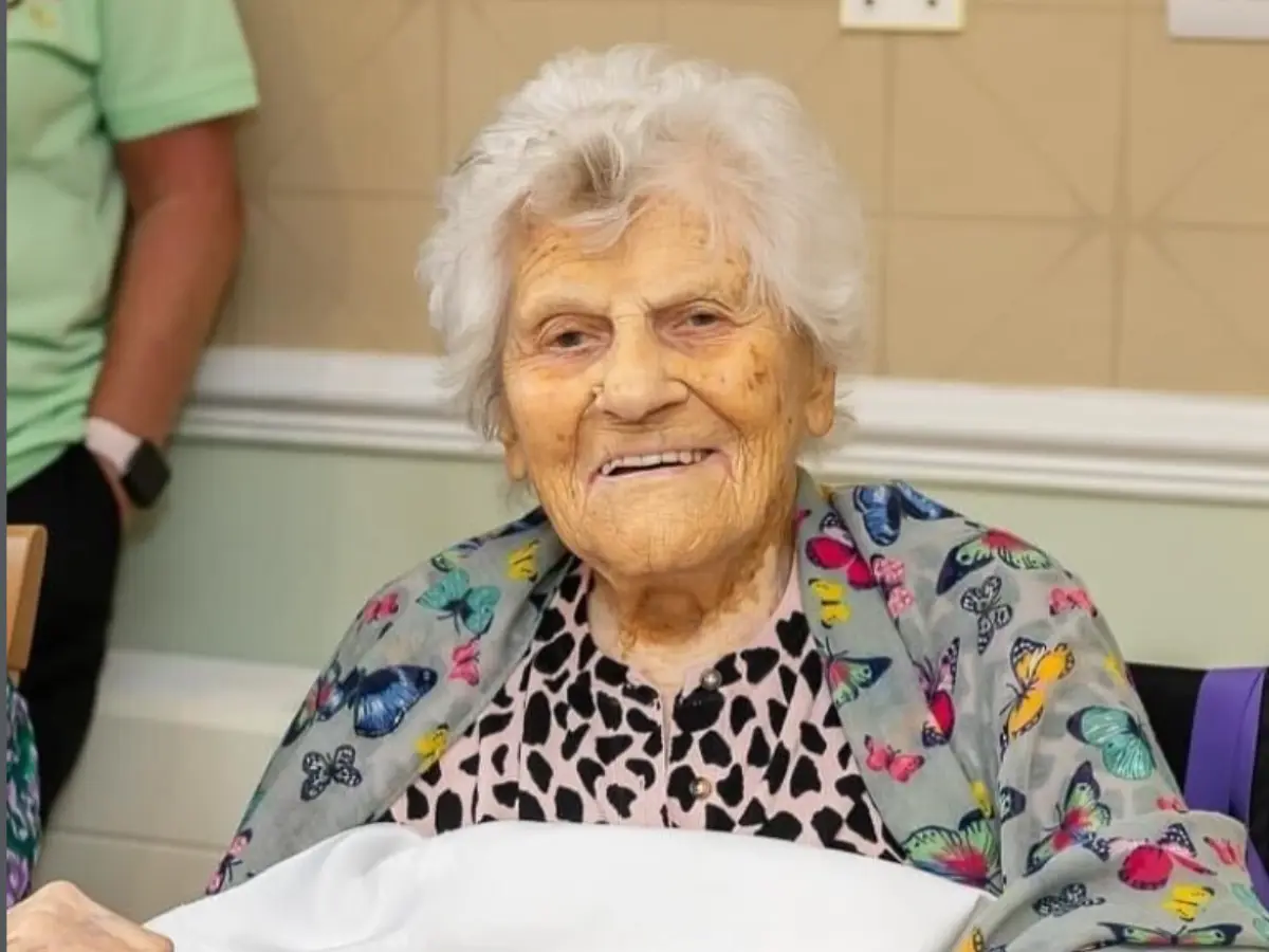 Ethel Caterham, the world’s oldest living person, marks her 117th birthday Ethel Caterham, the world’s oldest living person, marks her 117th birthday