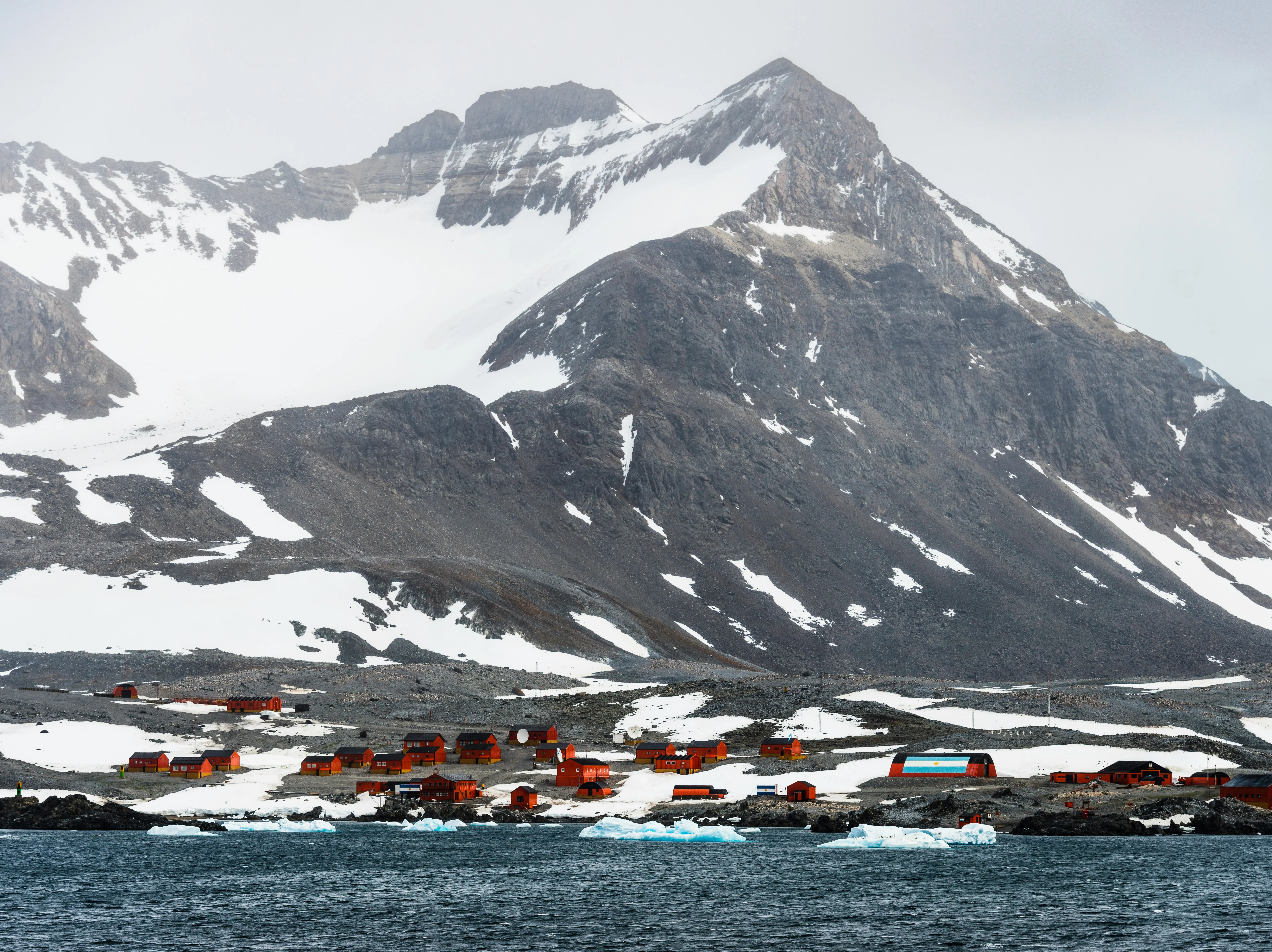 Rs 5,933 crore, 1,600km undersea cable route can connect Antarctica to the world. There is one problem Rs 5,933 crore, 1,600km undersea cable route can connect Antarctica to the world. There is one problem