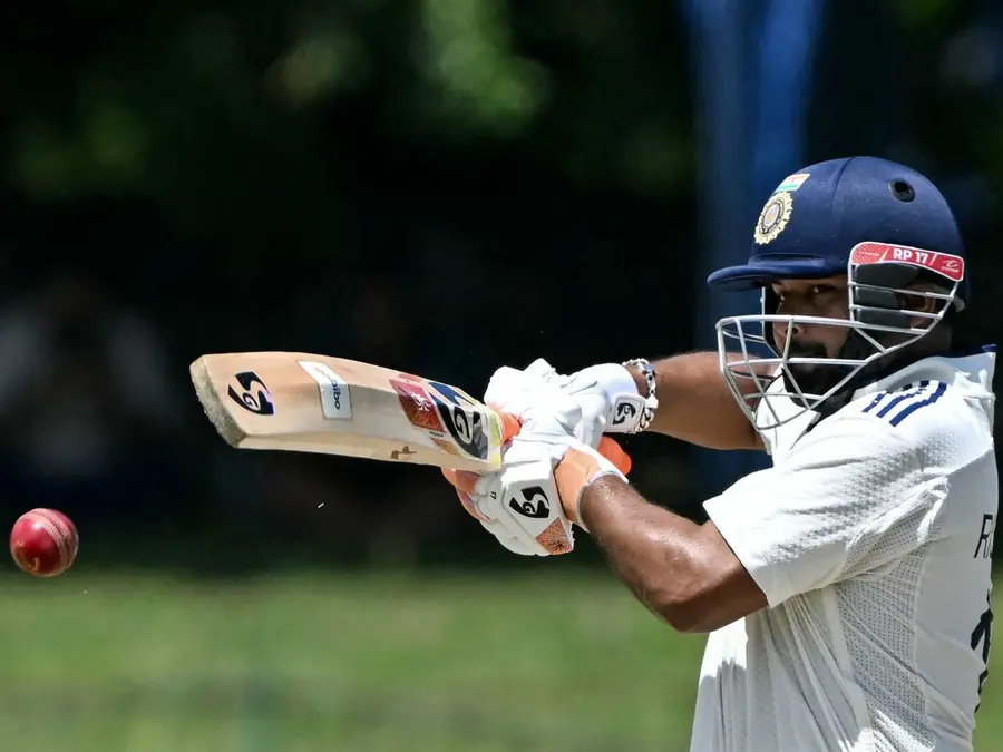 'Badly bruised but will keep wickets on Day 4': Morkel gives key update on Rishabh Pant's injury