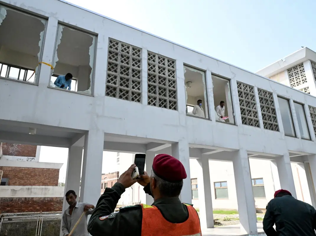 Islamabad’s District Magistrate launches probe after hospital fire kills 15 newborns, to submit report in 24 hours Islamabad’s District Magistrate launches probe after hospital fire kills 15 newborns, to submit report in 24 hours