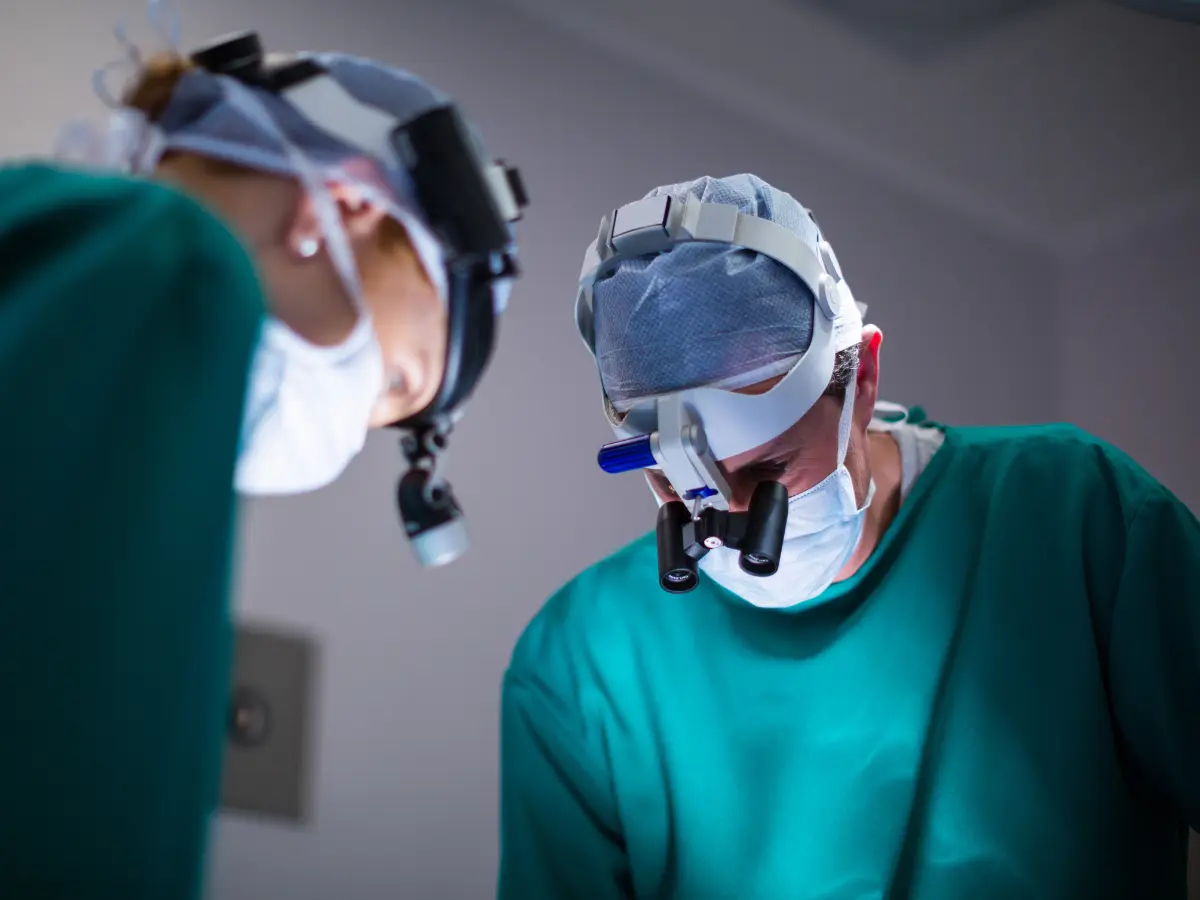 World first! London surgeons use AI to remove brain tumour, save patient’s sight