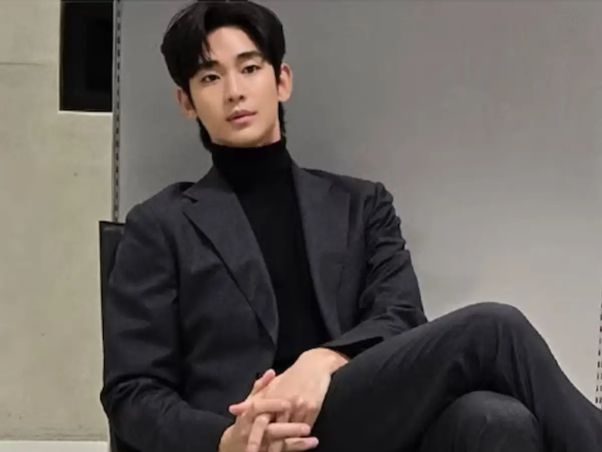 Kim Soo Hyun to resume activities in South Korea after over a year