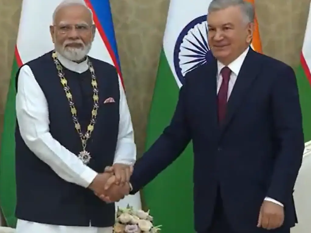Order of 'Oliy Darajali Dustlik': PM Modi conferred with Uzbekistan's highest state of honour Order of 'Oliy Darajali Dustlik': PM Modi conferred with Uzbekistan's highest state of honour
