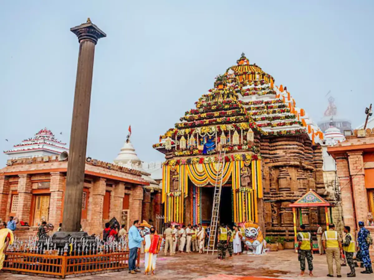 Fact Check: 2020 video of Puri Jagannath Temple flag fire resurfaces, servitor calls out rumours Fact Check: 2020 video of Puri Jagannath Temple flag fire resurfaces, servitor calls out rumours