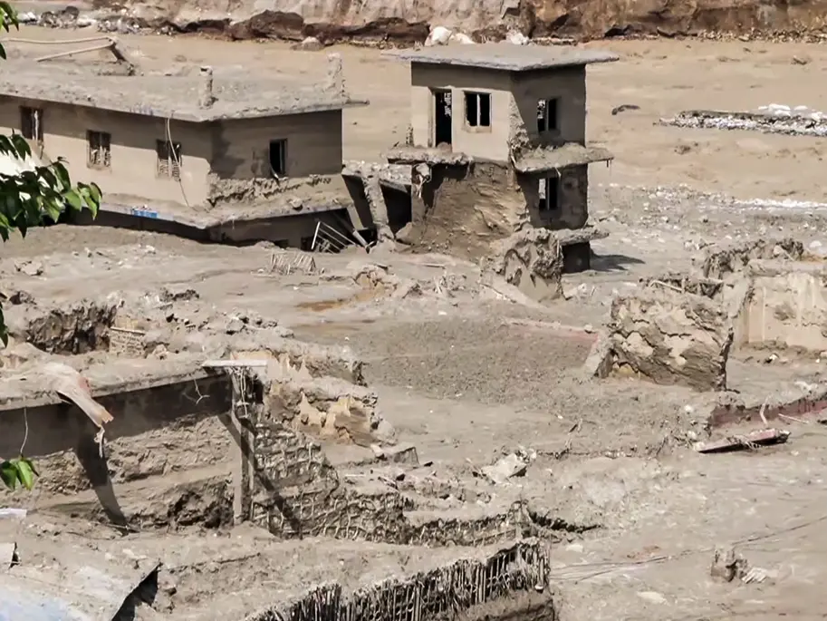 Nepal-Tibet floods Highlights: Death toll crosses 900, missing count over 4,000 as rescue ops continue Nepal-Tibet floods Highlights: Death toll crosses 900, missing count over 4,000 as rescue ops continue