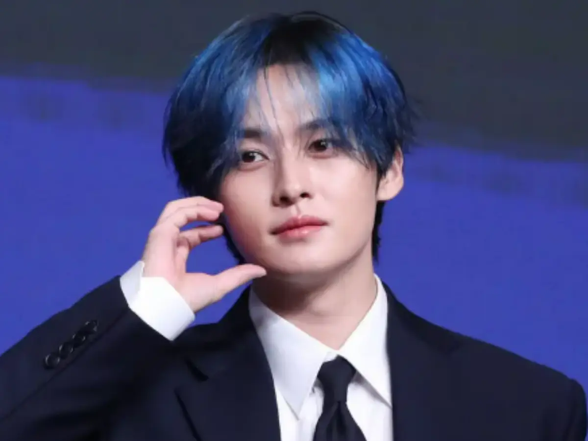 K-pop star Lee Know, member of Stray Kids, donates 100 million won towards Nepal floods relief work K-pop star Lee Know, member of Stray Kids, donates 100 million won towards Nepal floods relief work