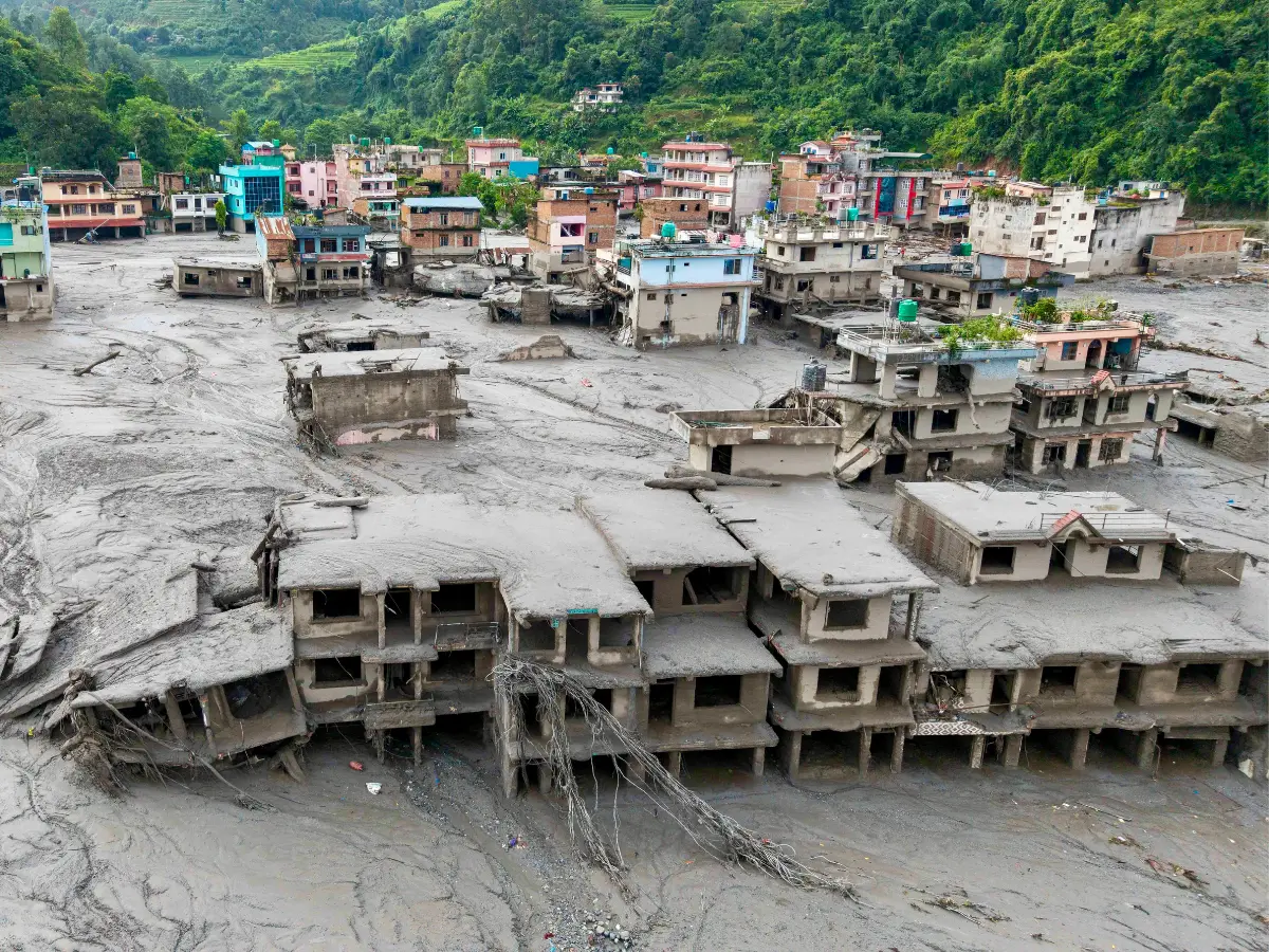 Nepal and Tibet floods: Warning sign of a looming disaster recorded two days before tragedy struck Nepal and Tibet floods: Warning sign of a looming disaster recorded two days before tragedy struck
