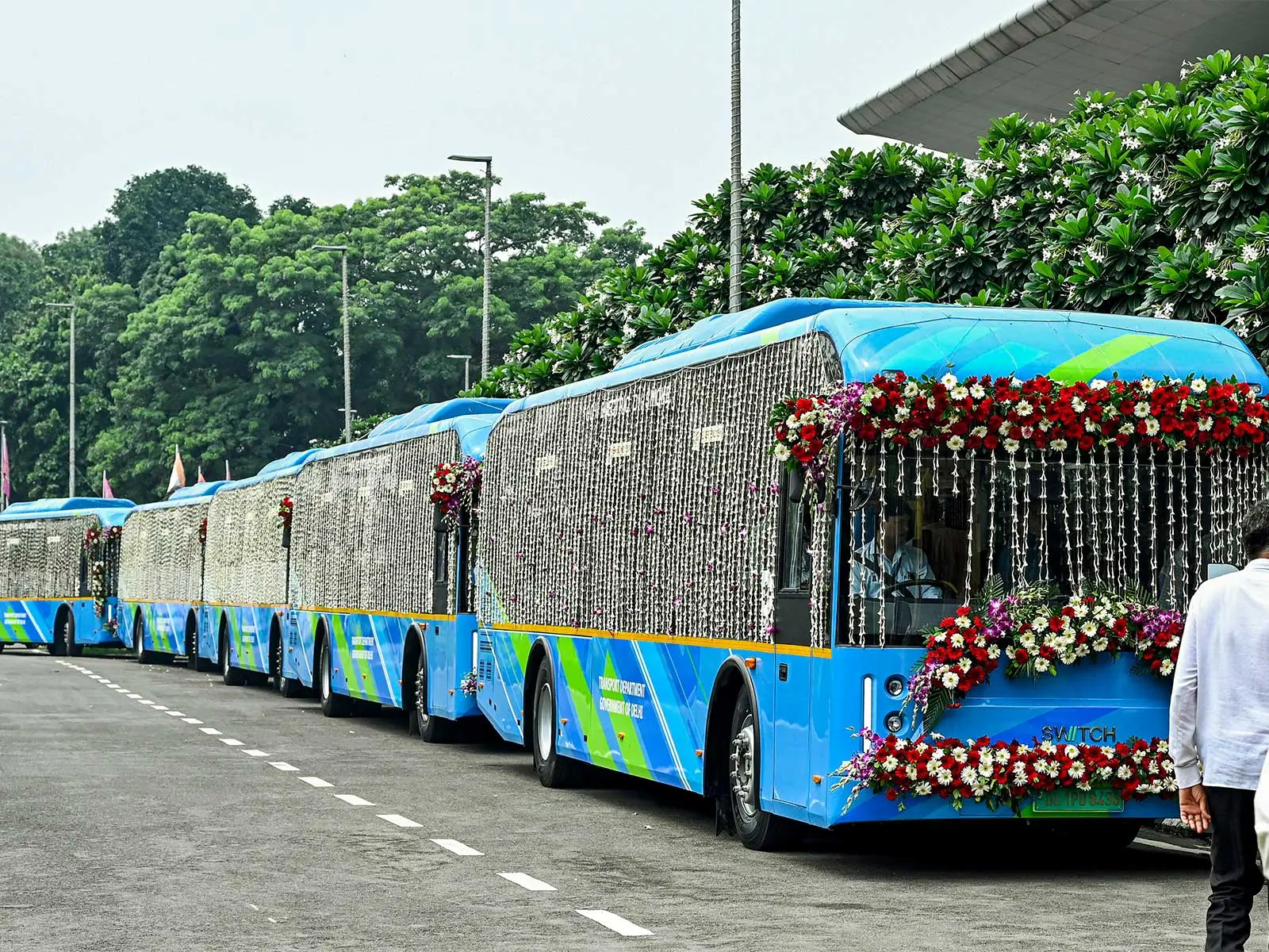 Panic buttons, tracking devices, no curtains: Delhi announces new regulations for buses after Noida gang-rape case Panic buttons, tracking devices, no curtains: Delhi announces new regulations for buses after Noida gang-rape case