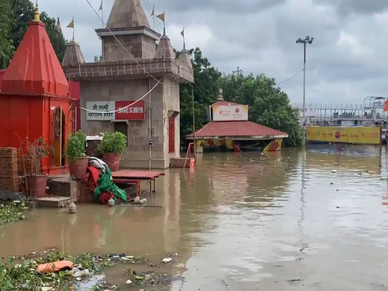Ganga nears danger mark in Varanasi, most ghats submerged; PM Modi orders relief work on ‘war footing’ Ganga nears danger mark in Varanasi, most ghats submerged; PM Modi orders relief work on ‘war footing’