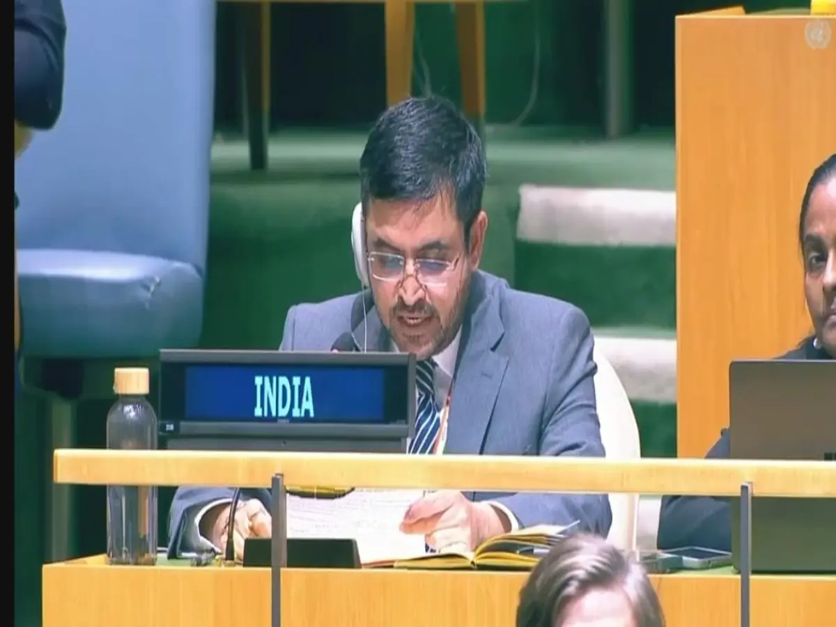 UN votes to ‘correct the map’ as India backs fairer world view UN votes to ‘correct the map’ as India backs fairer world view