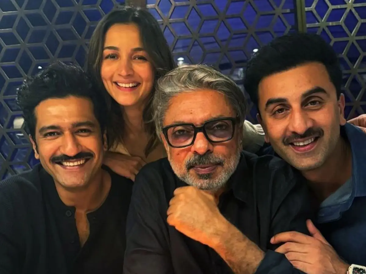 Love & War: Ranbir Kapoor, Alia Bhatt and Vicky Kaushal’s film wraps shoot - Report Love & War: Ranbir Kapoor, Alia Bhatt and Vicky Kaushal’s film wraps shoot - Report