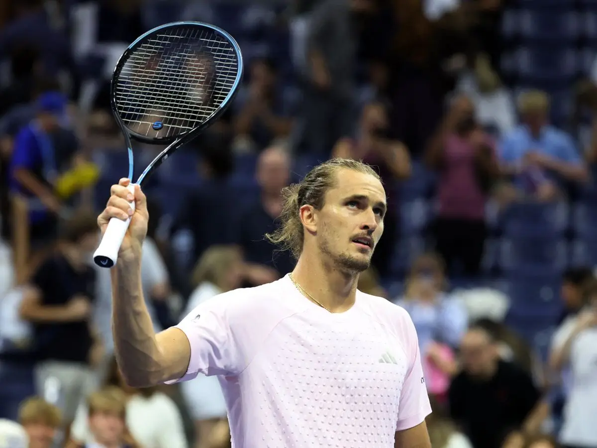 Top seed Alexander Zverev beats Tabilo in straight sets to reach US Open fourth round Top seed Alexander Zverev beats Tabilo in straight sets to reach US Open fourth round