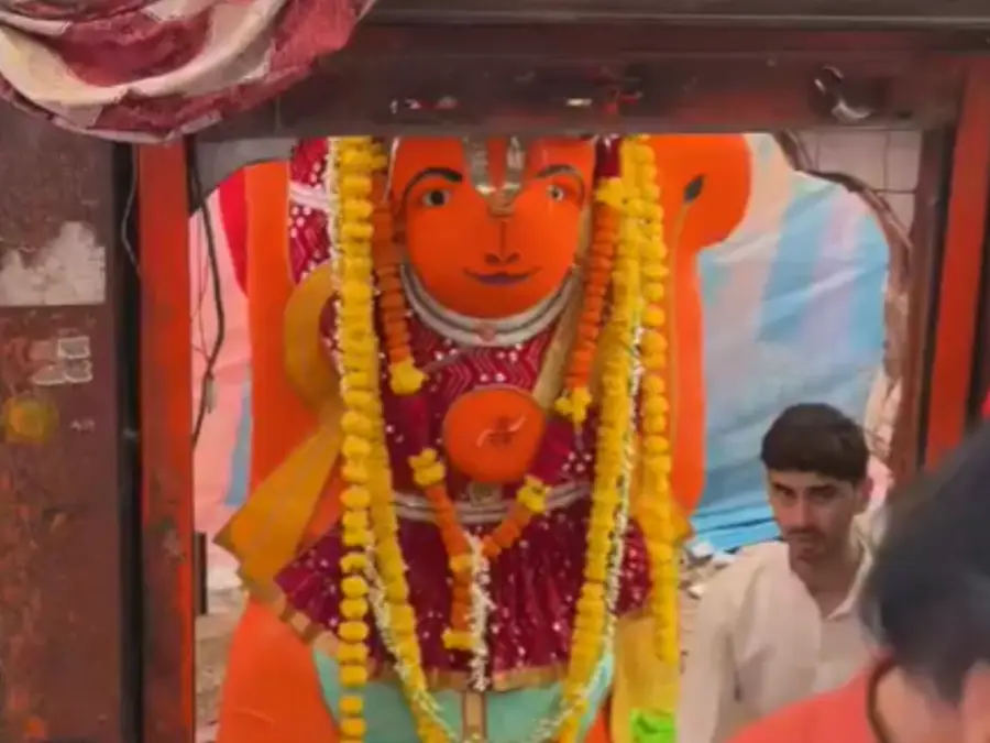 IIT researchers called to help relocate Lord Khade Hanuman idol safely after all efforts fail
