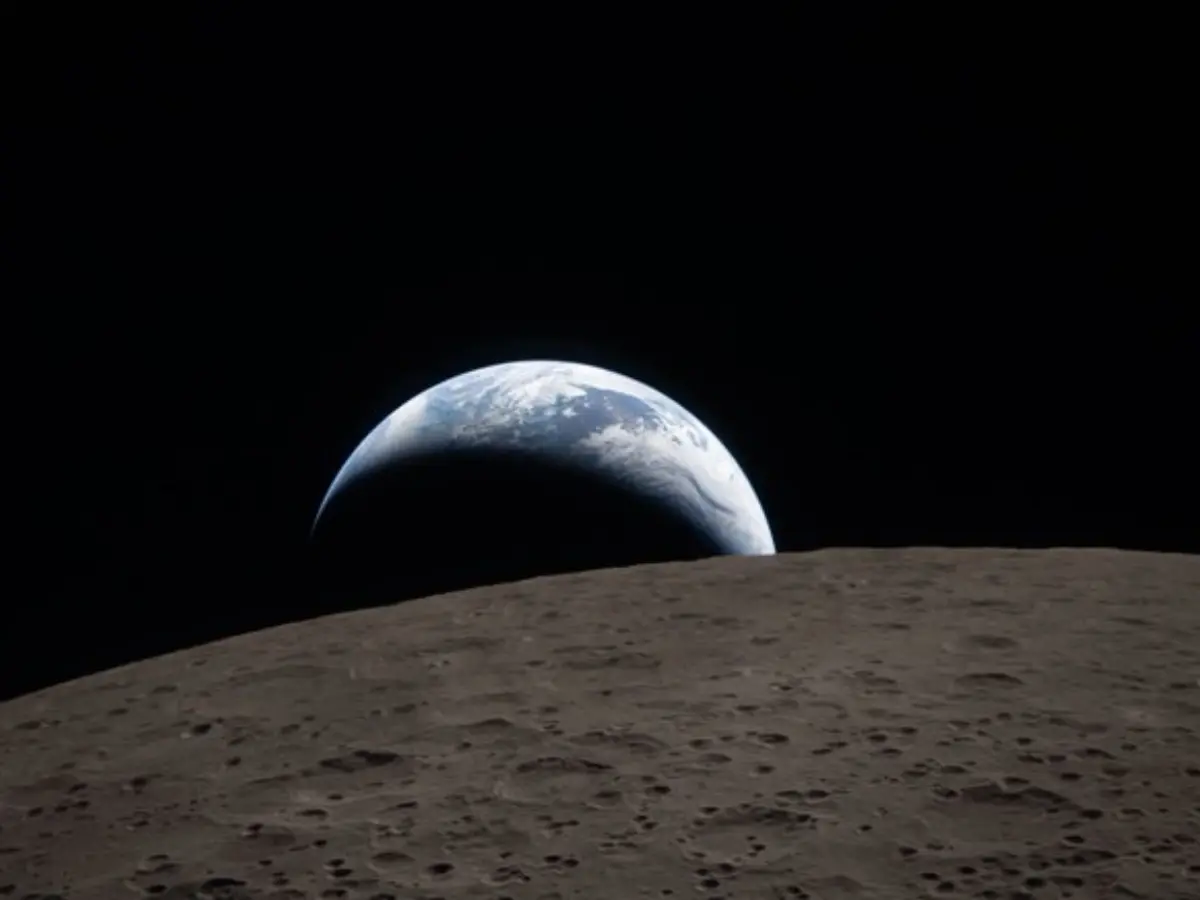 Moon's 5-hour origin theory proves Bible's creation of heavens story right, netizens say