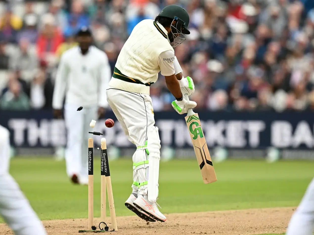 'Don't deserve to play': Shakeel calls out Pak batting after another sorry display in England 'Don't deserve to play': Shakeel calls out Pak batting after another sorry display in England