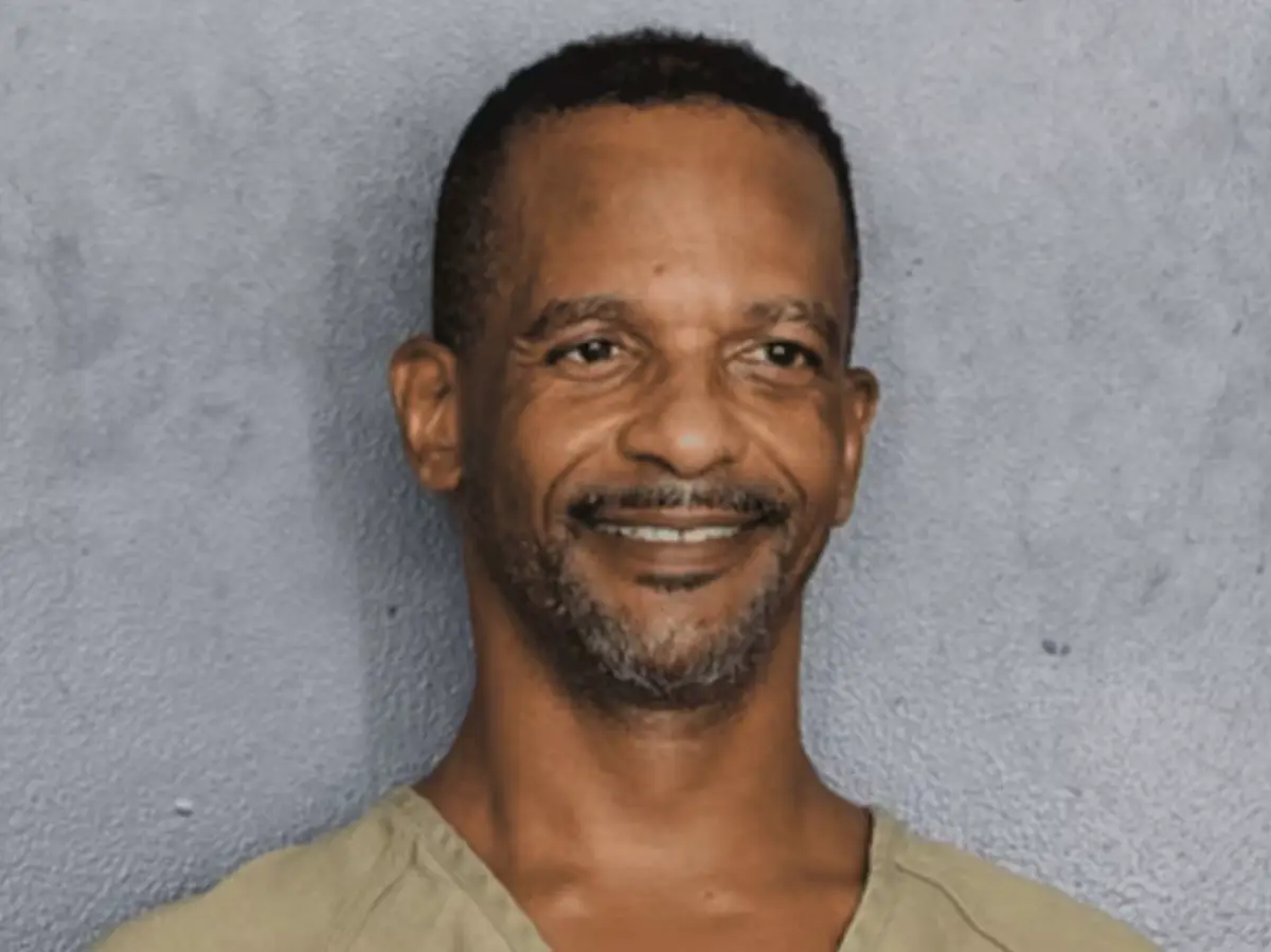 Comedian Charleston White arrested in Florida on battery charge Comedian Charleston White arrested in Florida on battery charge