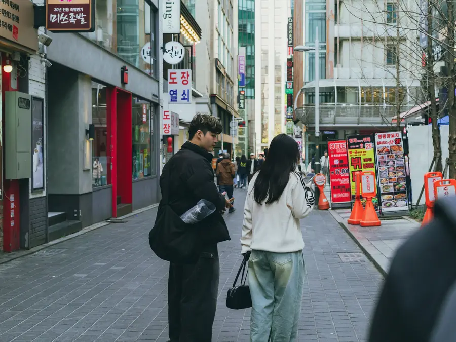 South Korea approves jeans for civil service interviews, bans neckties and dress shoes