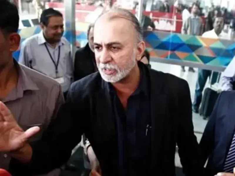 Former Tehelka editor-in-chief Tarun Tejpal surrenders before Goa court, sent to jail Former Tehelka editor-in-chief Tarun Tejpal surrenders before Goa court, sent to jail