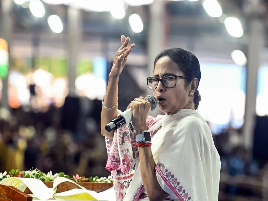 'Black day' in country’s democratic history: Mamata moves SC against EC order freezing TMC name, symbol