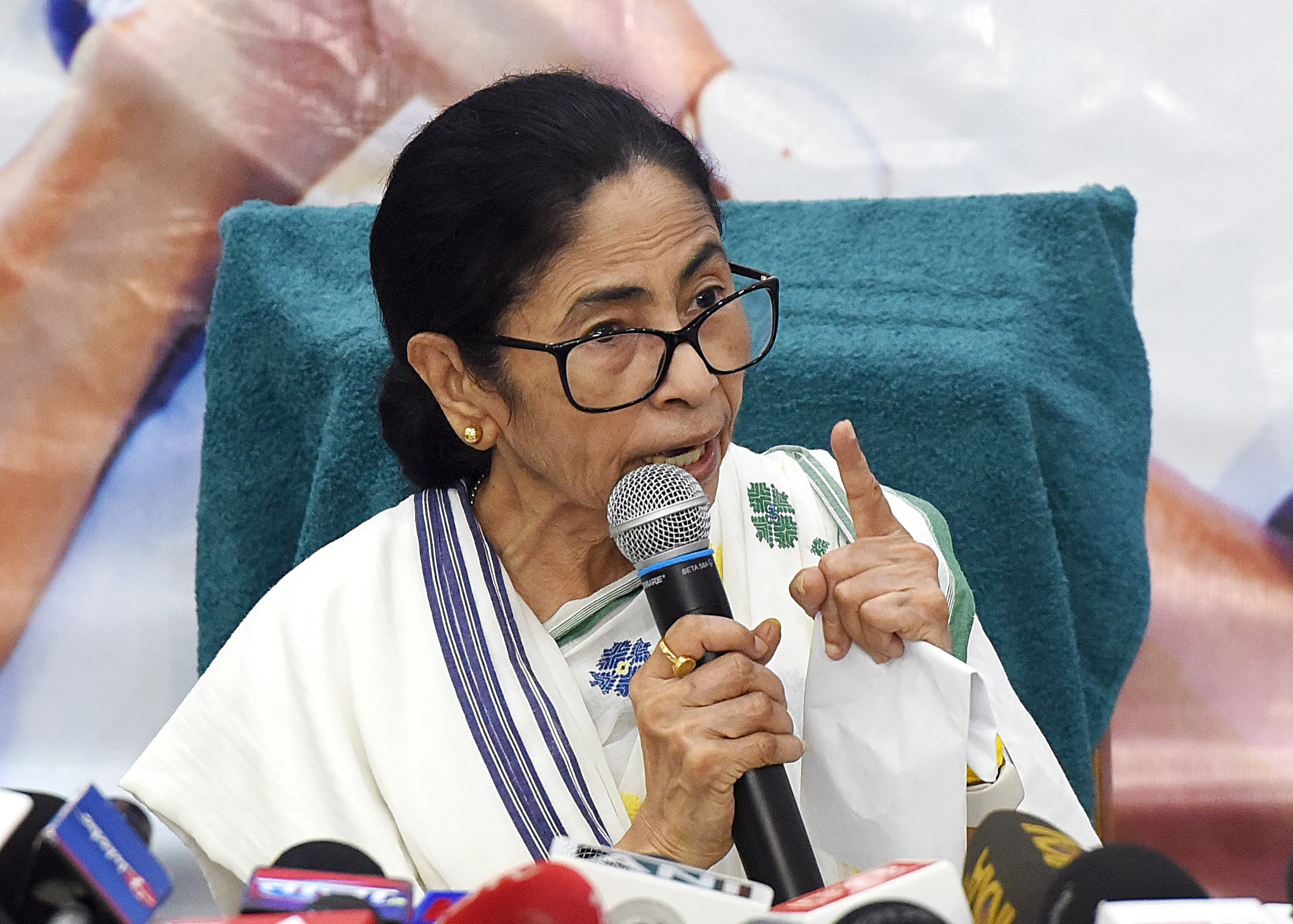 Mamata demands CEC Gyanesh Kumar's arrest, calls for fresh Bengal polls with old voter list