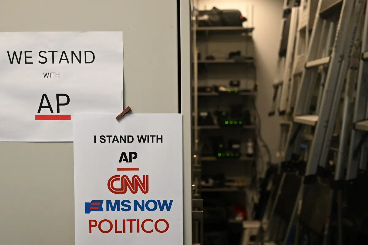 US judge questions Trump’s decision to ban CNN, MS NOW and Politico from White House