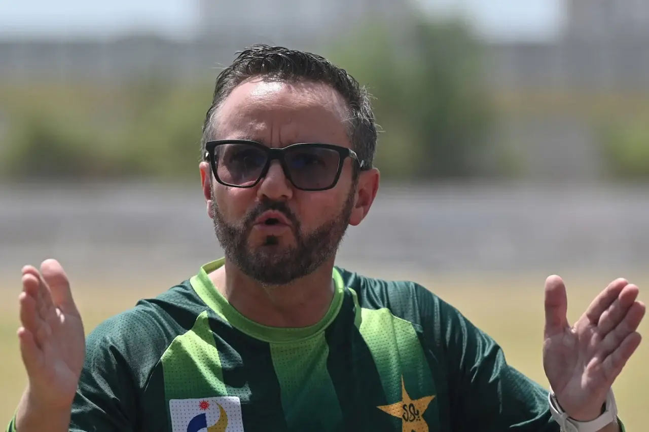 'India benchmark for all Pakistani teams,' says head coach Mike Hesson ahead of Asian Games