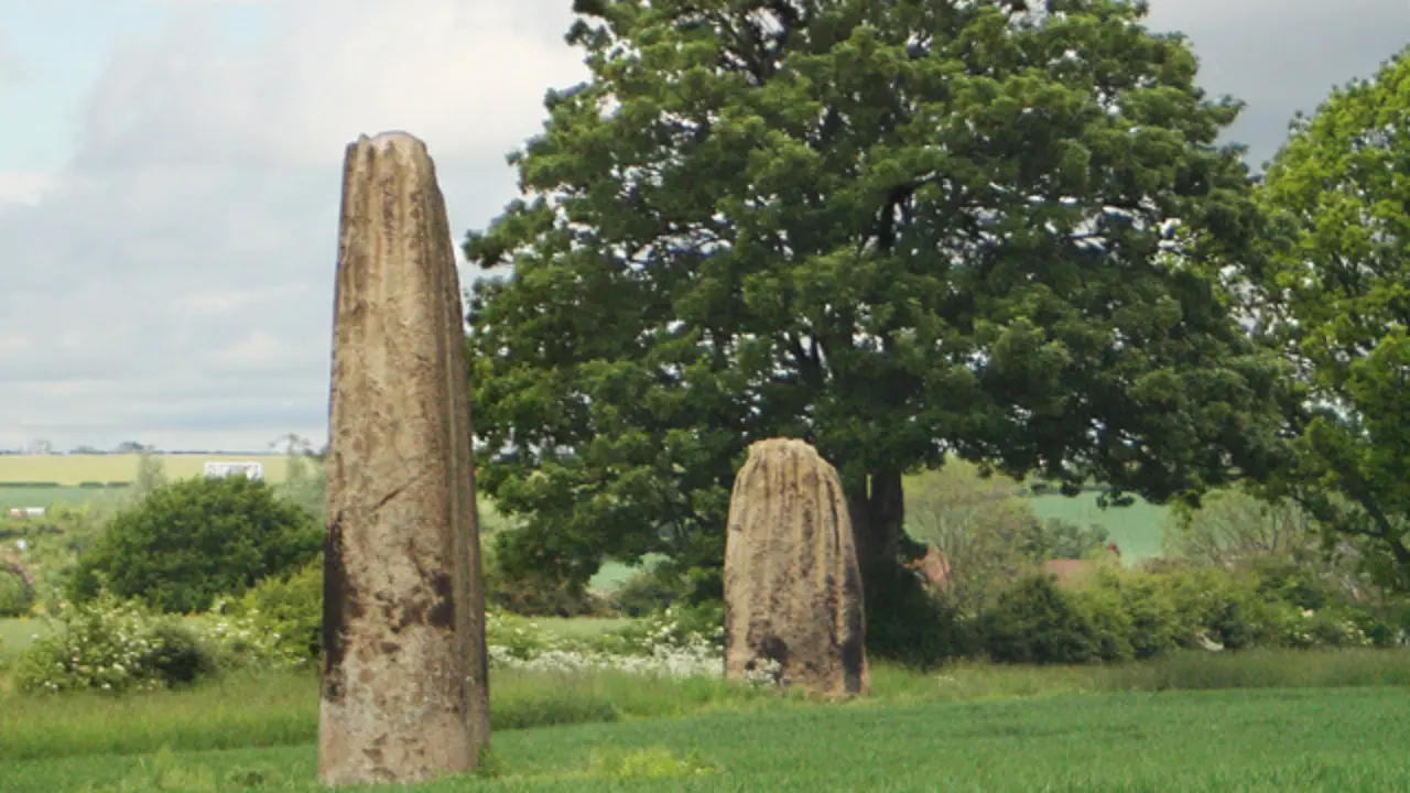4,000-year-old, 28-ton mystery stones in England were not carried by ice