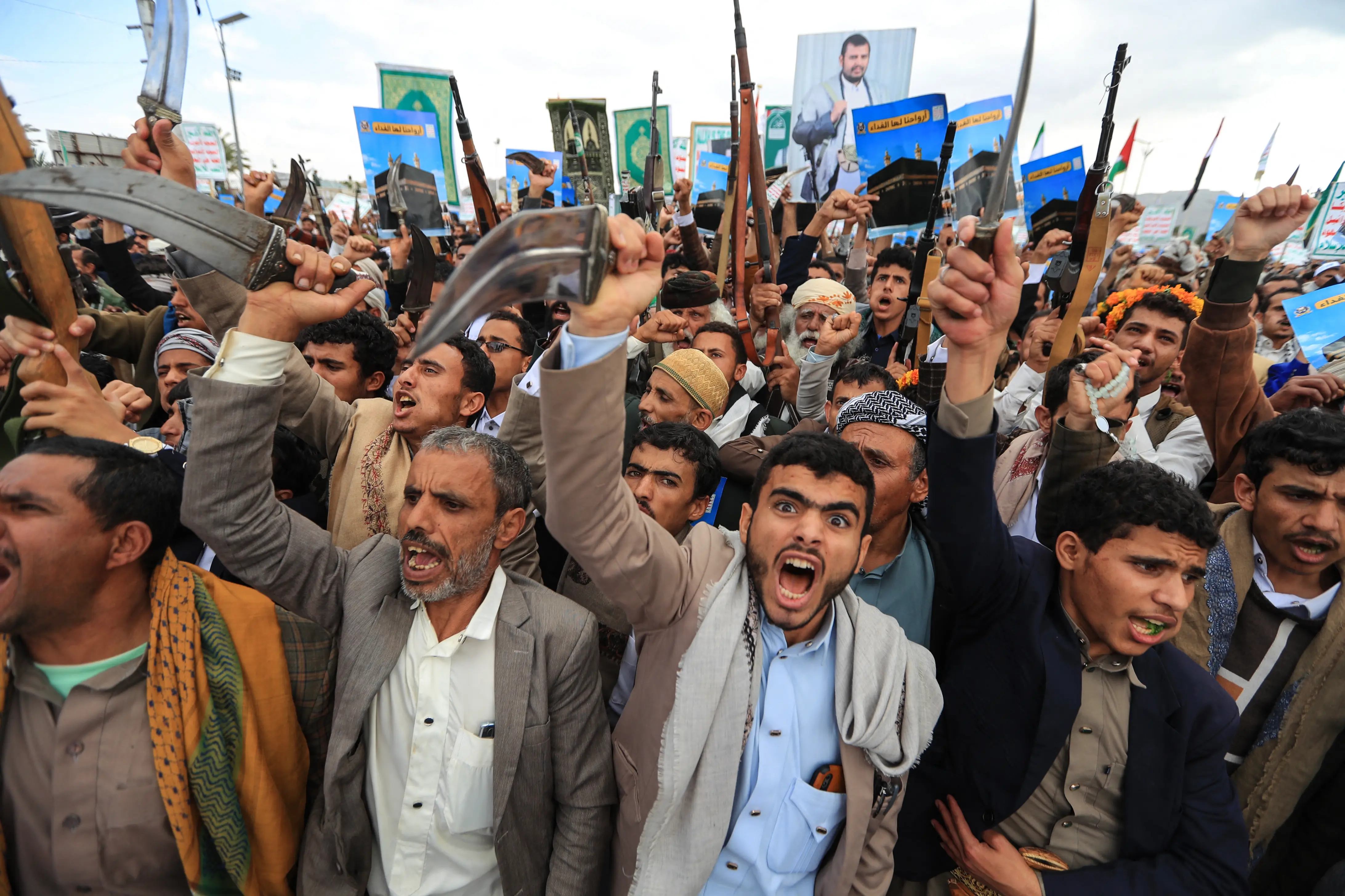 Saudi Arabia, Turkey and Pakistan to hold urgent military talks amid intensifying Houthi attacks