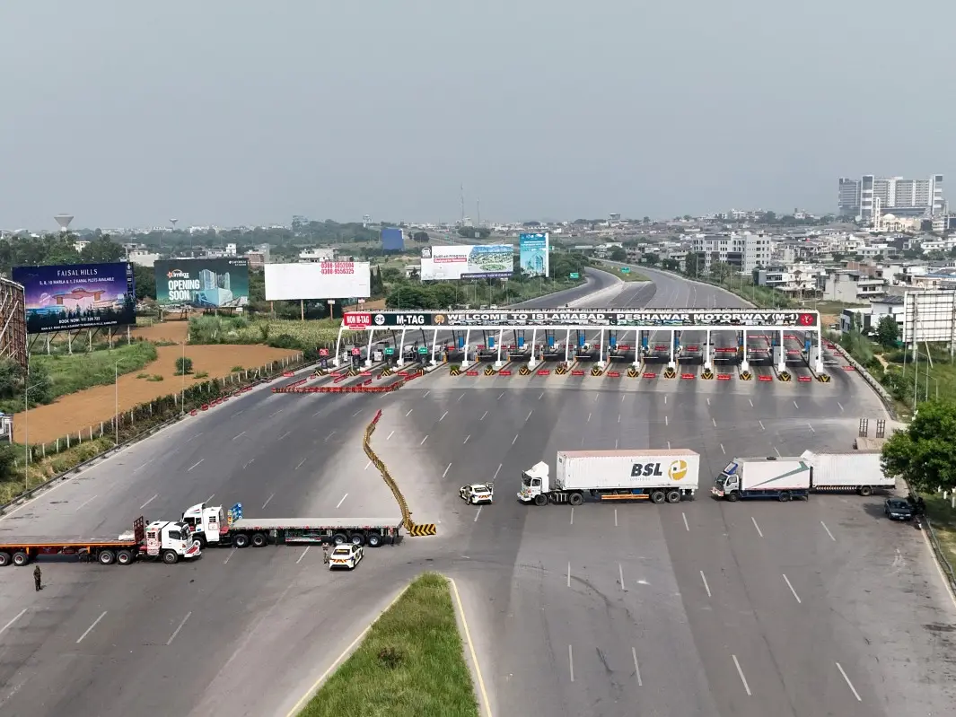 Pakistan deploys over 20,000 security personnel as PTI vows march for Imran Khan's release Pakistan deploys over 20,000 security personnel as PTI vows march for Imran Khan's release