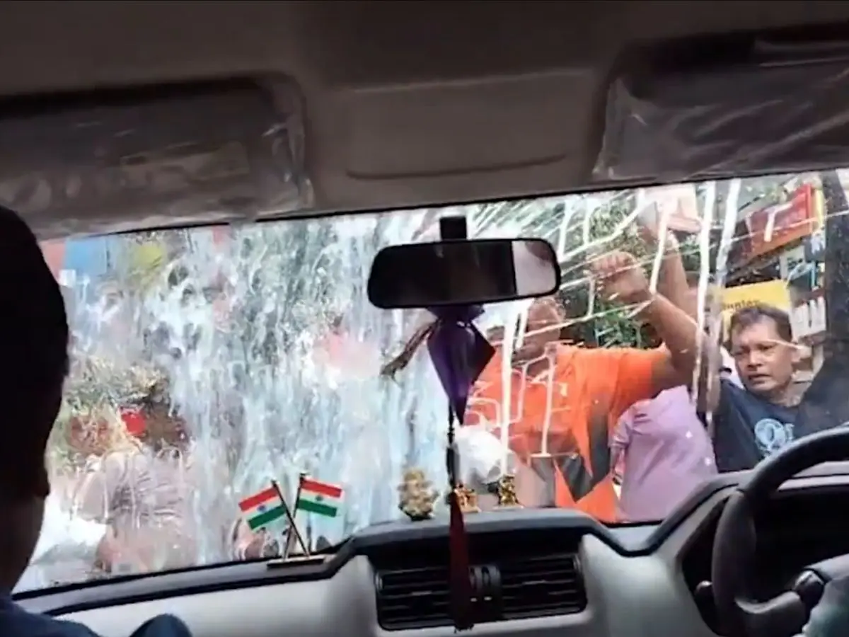 WATCH | Stones, eggs hurled at TMC MLA Kunal Ghosh’s car ahead of Mamata rally
