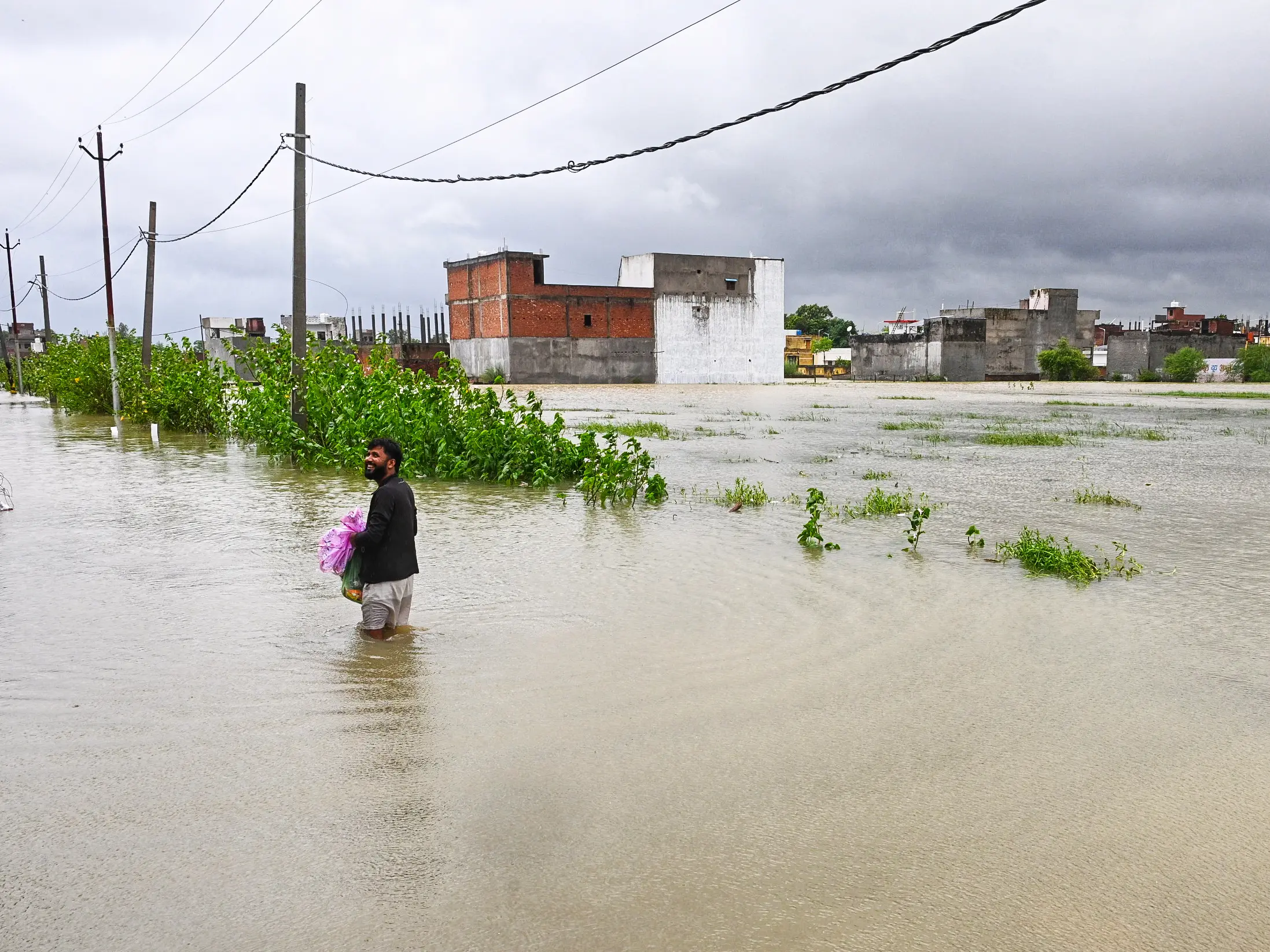 Six dead, over 100 houses damaged as heavy rain batters Uttar Pradesh; more heavy downpours likely Six dead, over 100 houses damaged as heavy rain batters Uttar Pradesh; more heavy downpours likely