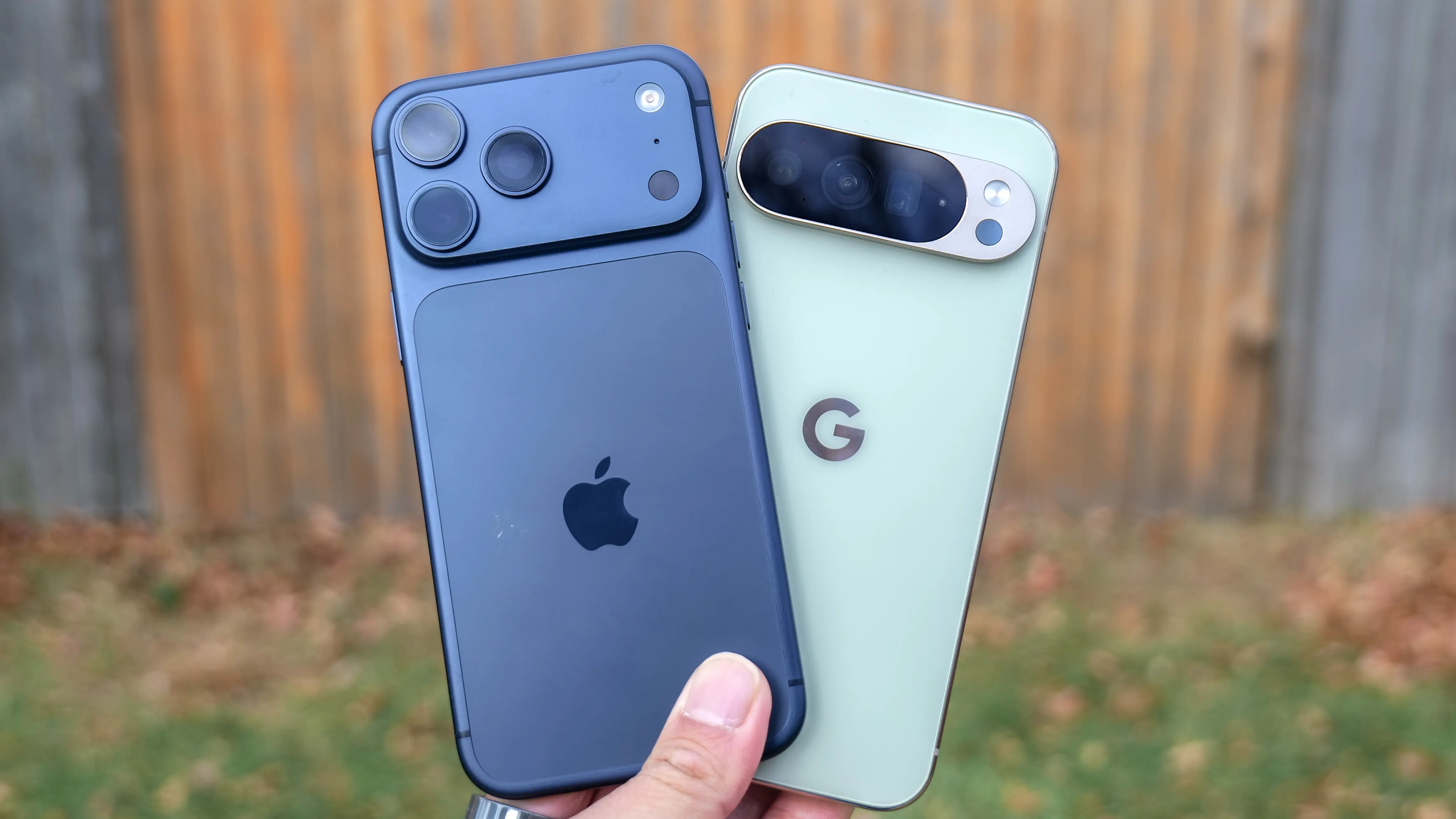 50MP vs 48MP cameras: iPhone 18 Pro Max and Pixel 11 Pro XL compared