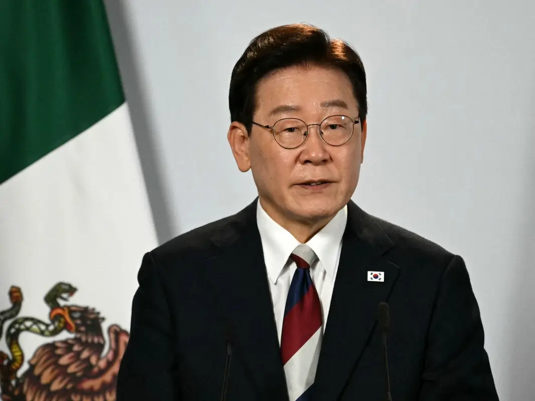 South Korea demands apology from Ukraine over North Korean prisoners' transfer South Korea demands apology from Ukraine over North Korean prisoners' transfer