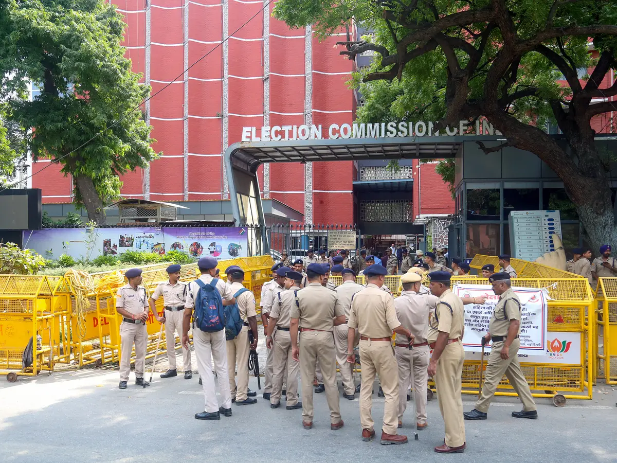 Maharashtra Poll Chief Seeks More Discretion for EROs in SIR